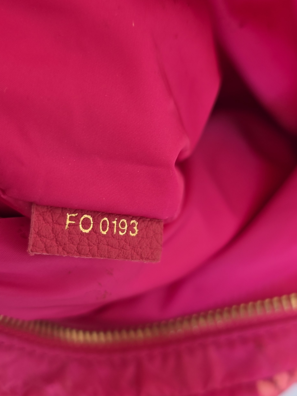 Louis Vuitton Noefull MM Ikat Monogram bag in the Indian Rose colorway - Picture 4 of 16